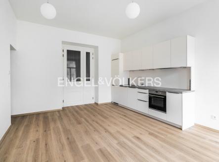 2 | Pronájem bytu, 3+kk, 80 m²