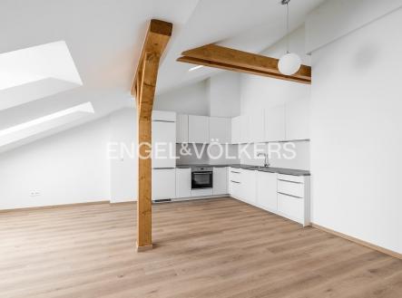 2 | Pronájem bytu, 2+kk, 62 m²