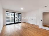 Pronájem bytu, 2+kk, 66 m²
