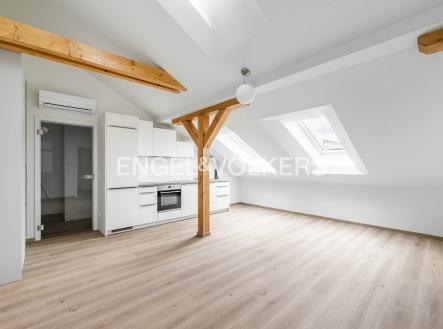 1 | Pronájem bytu, 2+kk, 63 m²