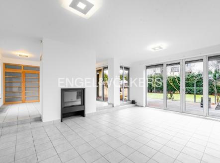 Pronájem - dům/vila, 260 m² obrázek
