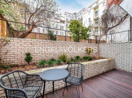 3 | Pronájem bytu, 2+kk, 56 m²