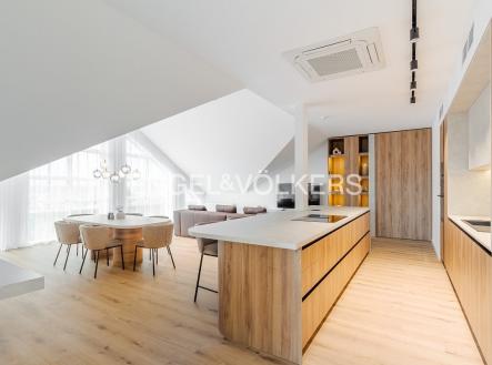 1 | Pronájem bytu, 2+kk, 112 m²