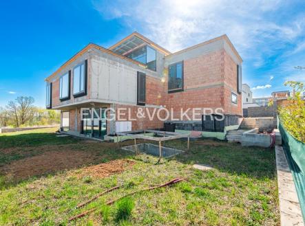 Prodej - dům/vila, 510 m² obrázek