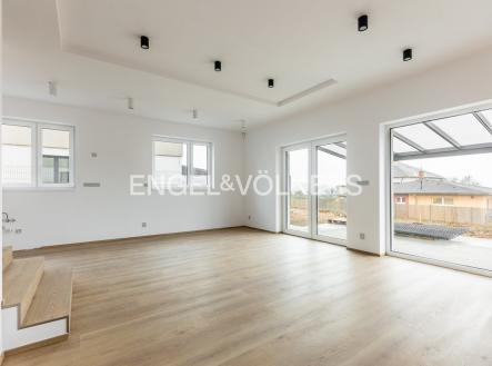 Pronájem - dům/vila, 143 m² obrázek