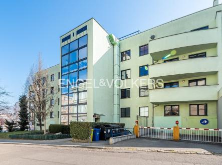 Prodej bytu, 2+kk, 47 m² obrázek