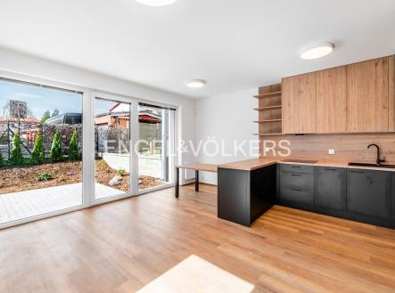 2 | Pronájem - dům/vila, 122 m²