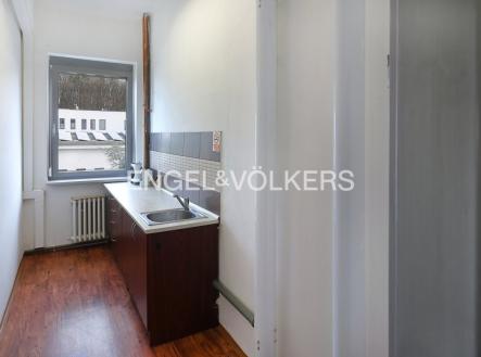 4 | Pronájem - kanceláře, 11 m²