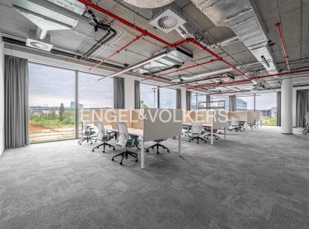 4 | Pronájem - kanceláře, 1 544 m²
