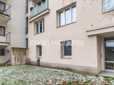 DSC_1124_web | Pronájem - kanceláře, 46 m²