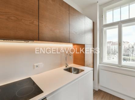 3 | Pronájem bytu, 3+kk, 93 m²