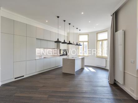 2 | Pronájem bytu, 4+kk, 170 m²