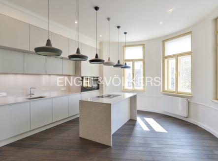 3 | Pronájem bytu, 4+kk, 170 m²