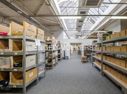 1 | Pronájem - komerční objekt, sklad, 520 m²