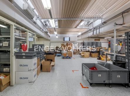 3 | Pronájem - komerční objekt, sklad, 520 m²