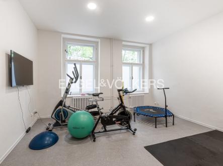 3 | Pronájem - obchodní prostor, 57 m²