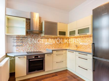 2 | Pronájem bytu, 2+kk, 47 m²