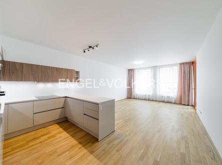 Pronájem bytu, 3+kk, 92 m² obrázek