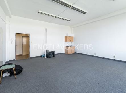 DSC_6489_web | Pronájem - kanceláře, 36 m²