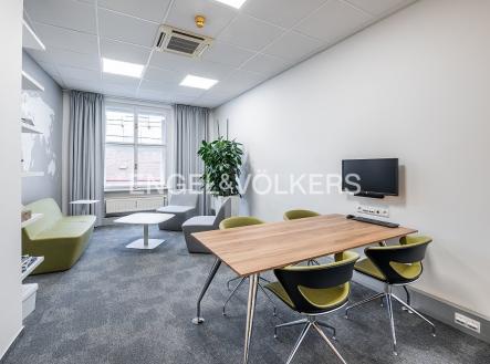 P1279070_web | Pronájem - kanceláře, 666 m²
