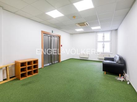 P1279109_web | Pronájem - kanceláře, 169 m²