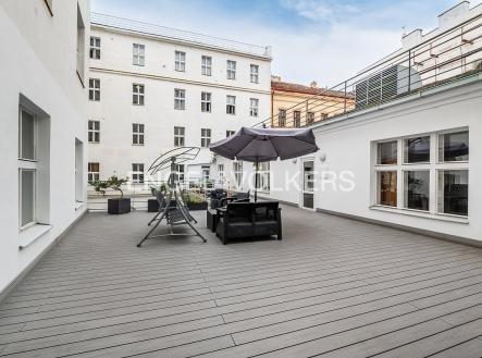 P1279118 kopie_web | Pronájem - kanceláře, 169 m²