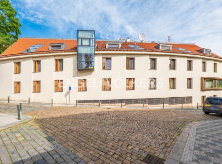 Pronájem - kanceláře, 258 m² obrázek