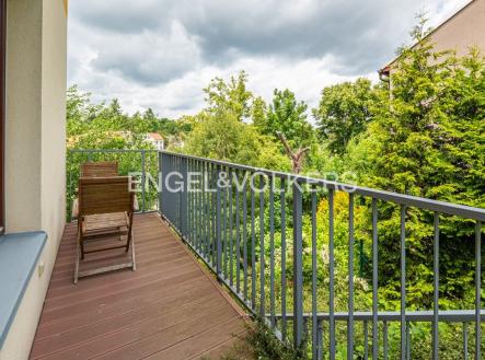 3 | Pronájem - dům/vila, 207 m²