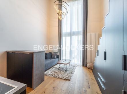1 | Pronájem bytu, 2+kk, 37 m²