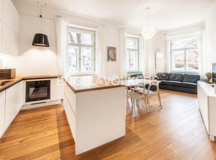 Pronájem bytu, 3+kk, 92 m² obrázek