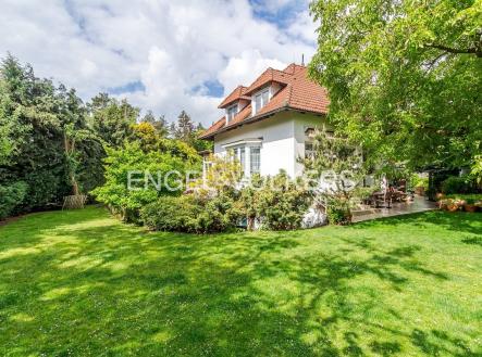 Prodej - dům/vila, 600 m² obrázek