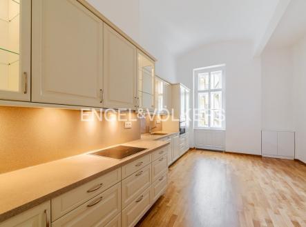 4 | Pronájem bytu, 3+1, 139 m²