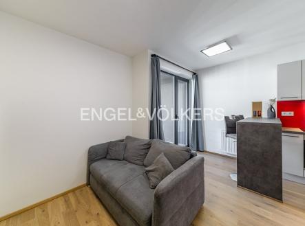 2 | Pronájem bytu, 2+kk, 45 m²