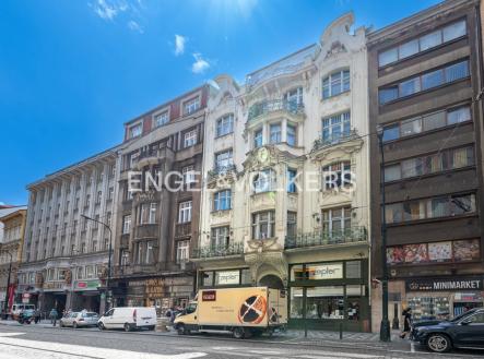 Pronájem - kanceláře, 169 m²