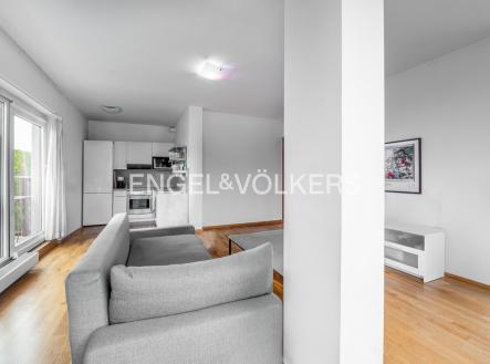 3 | Pronájem bytu, 2+kk, 62 m²