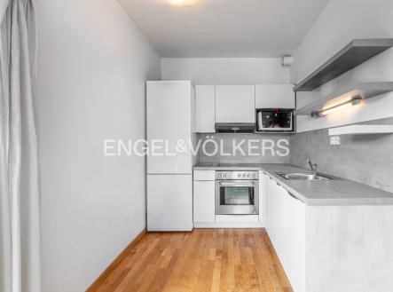 4 | Pronájem bytu, 2+kk, 62 m²