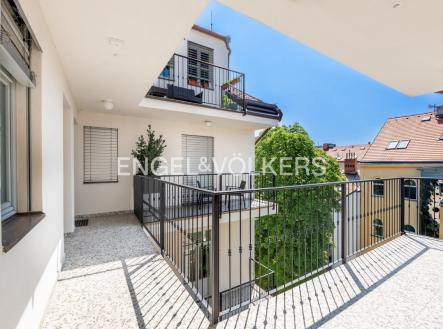 3 | Pronájem bytu, 2+kk, 55 m²