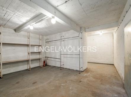 3 | Pronájem - komerční objekt, sklad, 38 m²