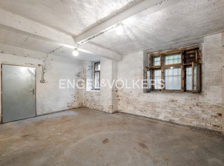 4 | Pronájem - komerční objekt, sklad, 38 m²