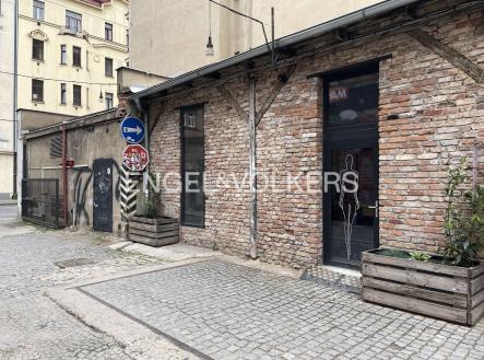 Pronájem - obchodní prostor, 38 m² obrázek