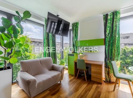 Pronájem bytu, 1+kk, 45 m²