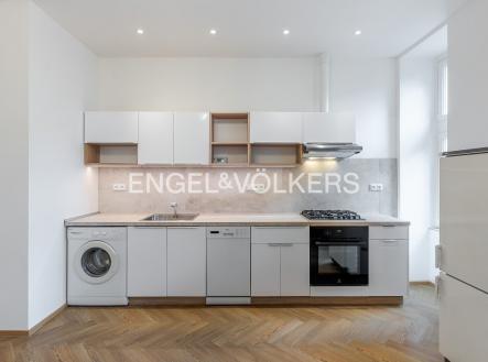 2 | Pronájem bytu, 2+kk, 55 m²