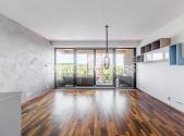 Pronájem bytu, 3+kk, 90 m²