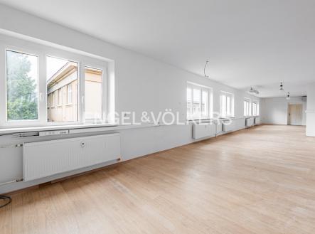 3 | Pronájem - kanceláře, 65 m²