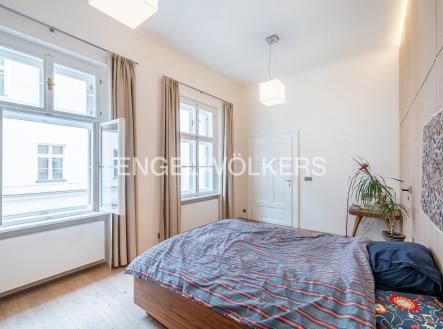 4 | Pronájem bytu, 2+kk, 93 m²