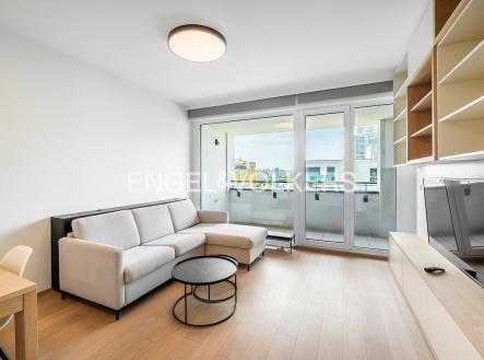 1 | Pronájem bytu, 2+kk, 60 m²