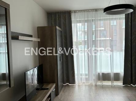 bab454ac-5145-48cb-a31b-2726196eeef2 | Pronájem bytu, 2+kk, 52 m²