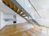 Pronájem bytu, 4+kk, 168 m²