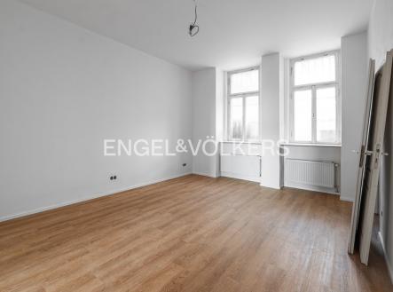 P1289412_web | Pronájem - obchodní prostor, 85 m²