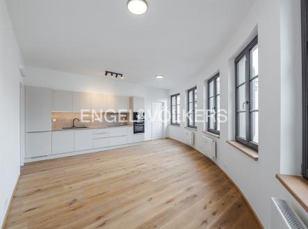 Pronájem bytu, 3+kk, 73 m² obrázek